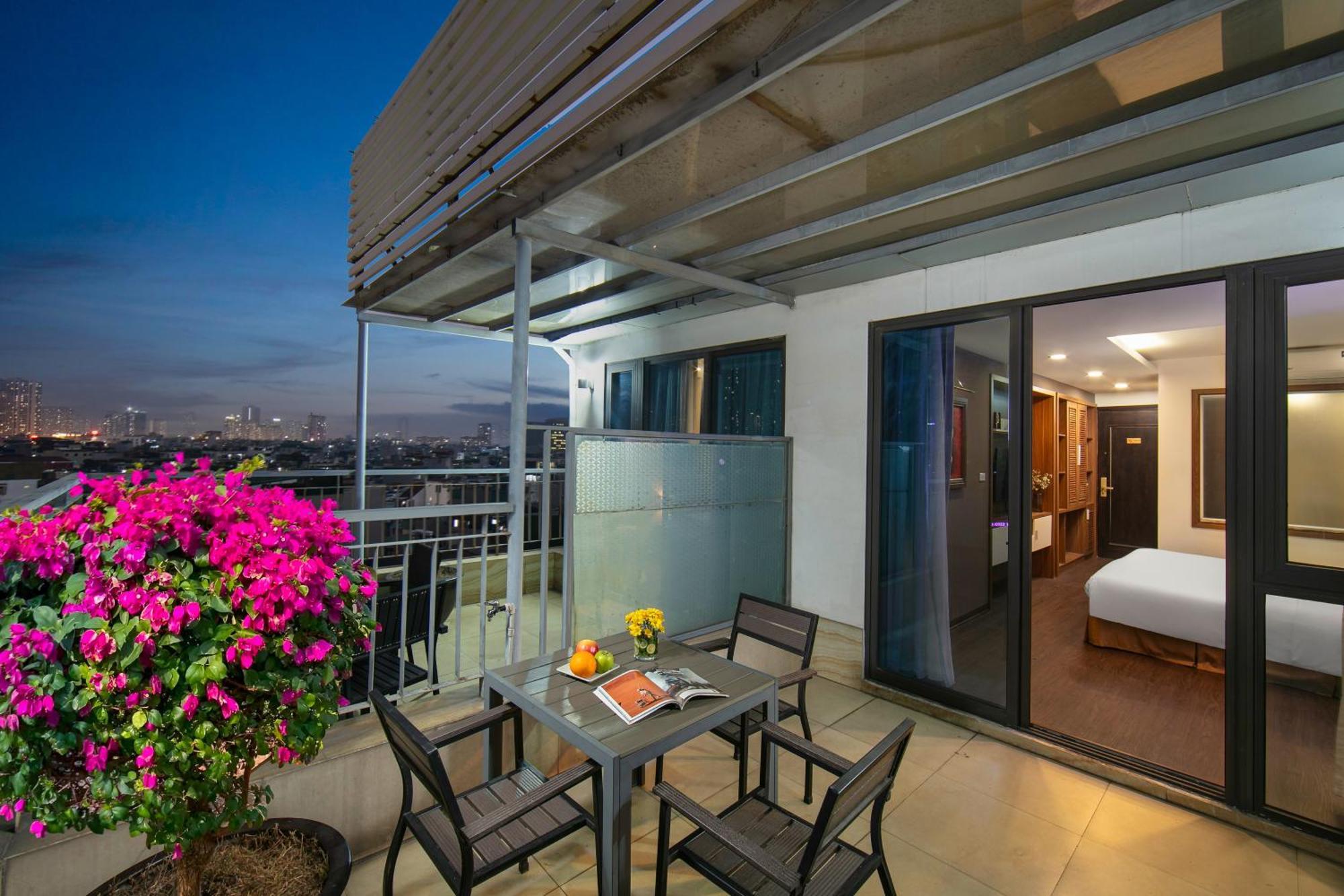 Brilliant Me Tri Hotel & Spa Hanoi Exterior photo