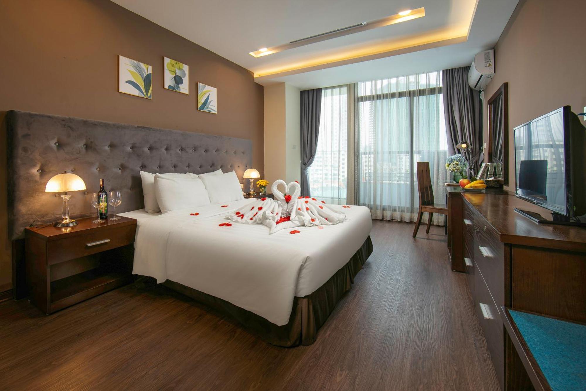 Brilliant Me Tri Hotel & Spa Hanoi Exterior photo